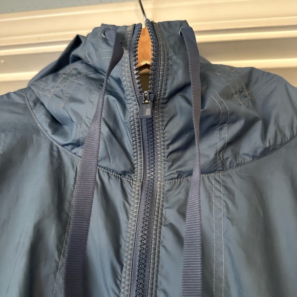 Adidas Stella McCartney rain jacket - Picture 4 of 6